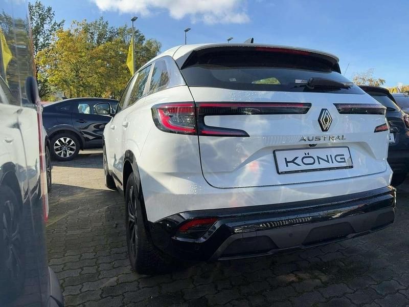Gebraucht Renault Austral Equilibre 140 PS (102 kW) 2023 Arktis weiß SUV