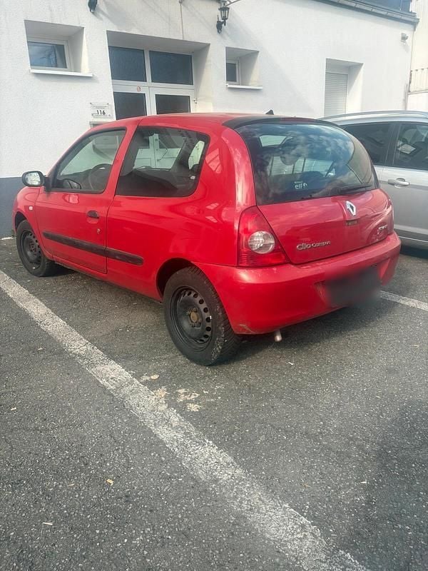 Second-hand Renault Clio II 2007 Hatchback