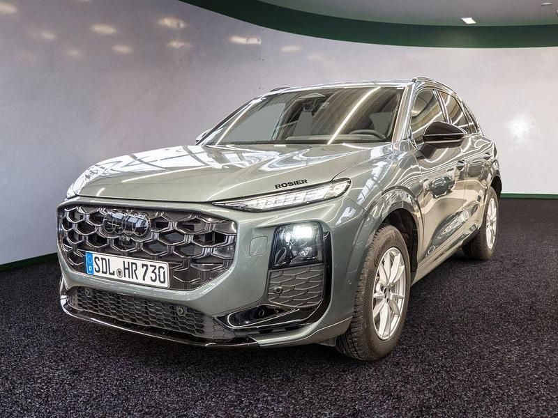 Gebraucht Audi Q3 Ambiente 265 PS (194 kW) 2025 Salbeigrün metallic SUV