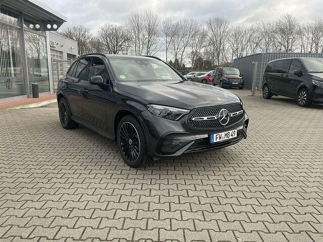 Gebraucht Mercedes GLC450 AMG 367 PS (269 kW) 2024 Lack graphitgrau SUV
