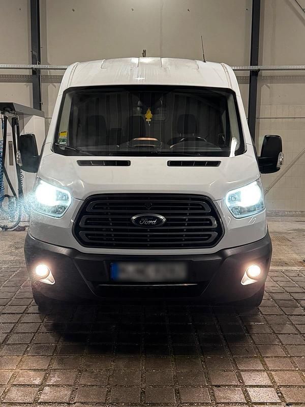 Gebraucht Ford Transit 170 PS (125 kW) 2018 Weiß