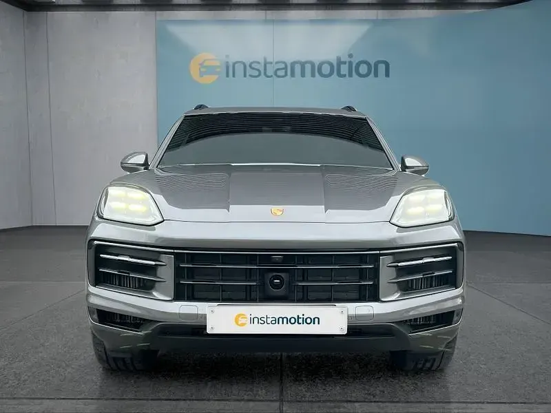Gebraucht Porsche Cayenne 470 PS (345 kW) 2025 Grau SUV