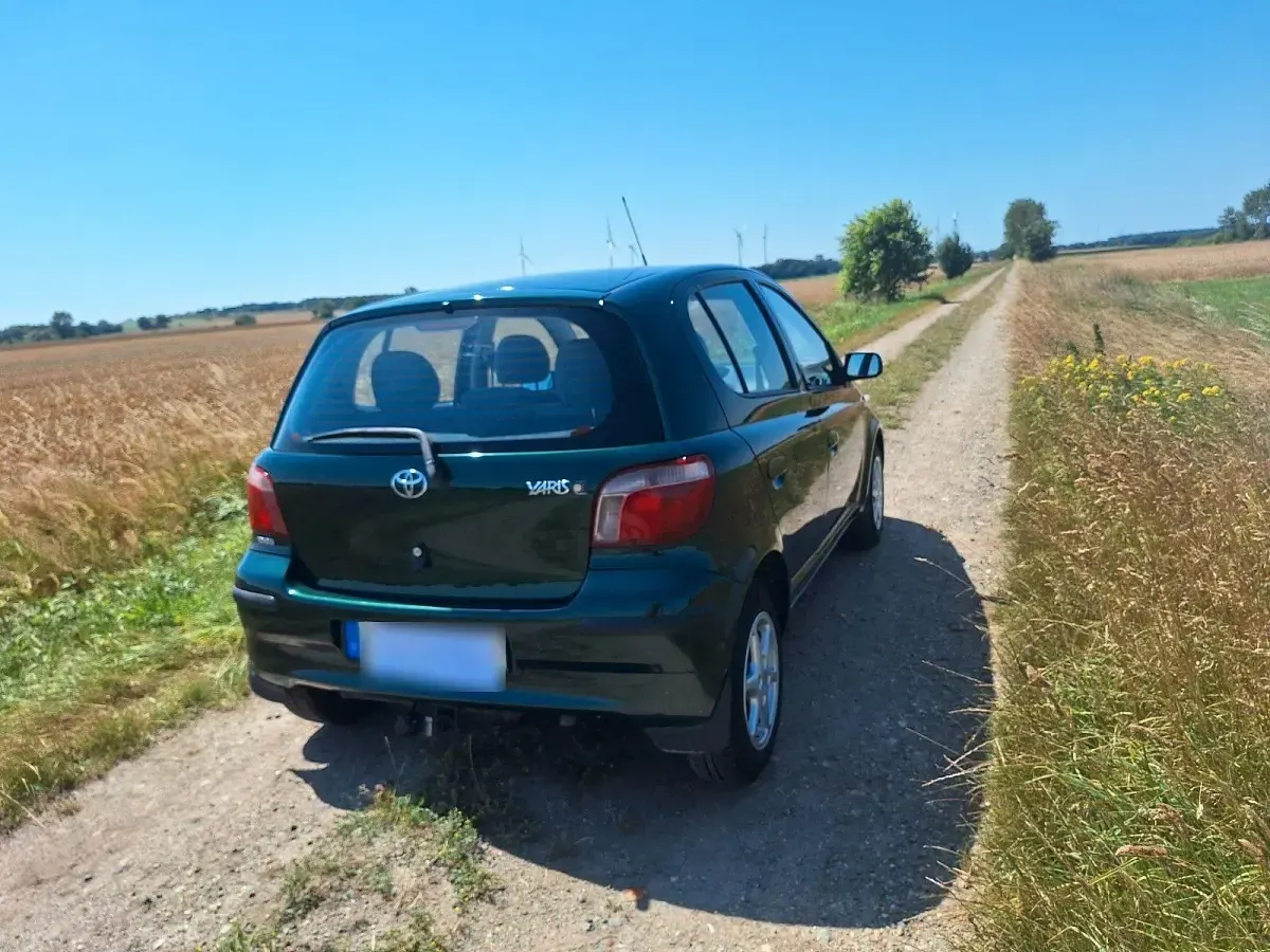 Gebraucht Toyota Yaris Sol 86 PS (63 kW) 2000 Grün Kleinwagen