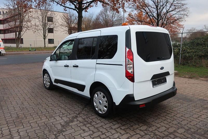 Gebraucht Ford Transit Trend 99 PS (72 kW) 2022 Weiß Kombi