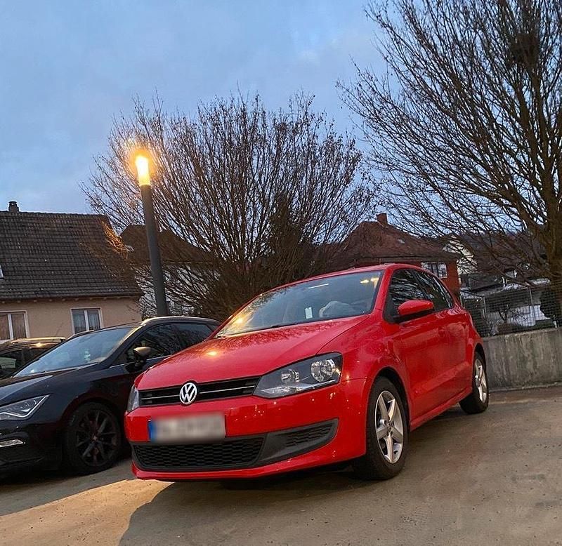 Rot Gebraucht 2009 VW Polo Kleinwagen | 4.200 € (Etwas zu teuer) - Bild 1/4