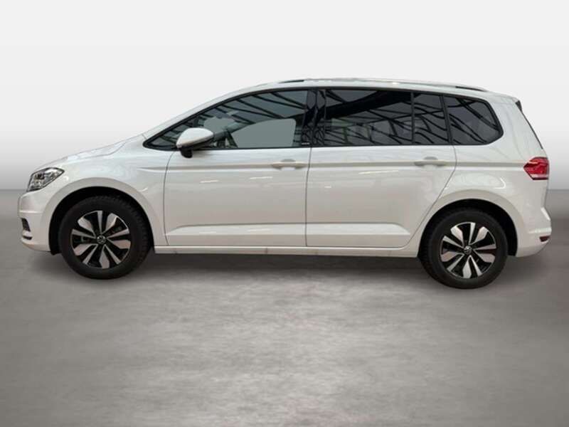 Gebraucht VW Touran Comfortline 150 PS (110 kW) 2023 Weiß Van / Kleinbus