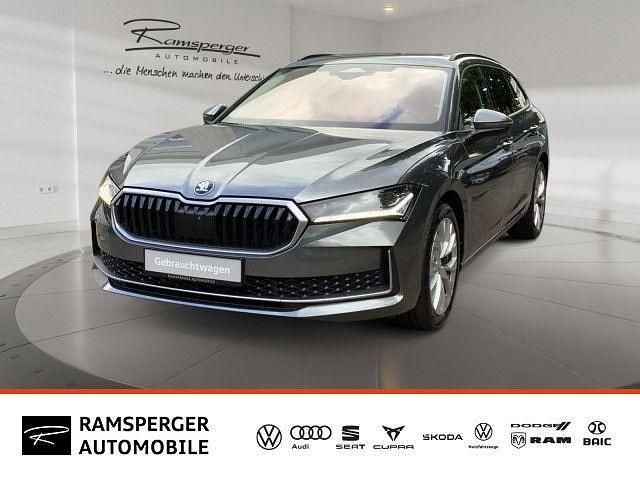 Grau (graphitegrau metallic) Gebraucht 2024 Skoda Superb Selection Kombi | 39.990 € (Superpreis) - Bild 1/4