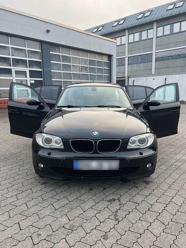 Gebraucht BMW 120 163 PS (119 kW) 2006 Schwarz Kleinwagen