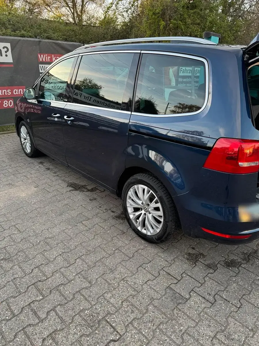 Gebraucht VW Sharan 140 PS (102 kW) 2012 Blau Van / Kleinbus