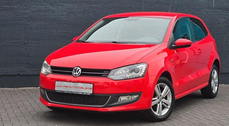 Rot Gebraucht 2013 VW Polo Life Kleinwagen | 5.800 € (Etwas zu teuer) - Bild 1/4