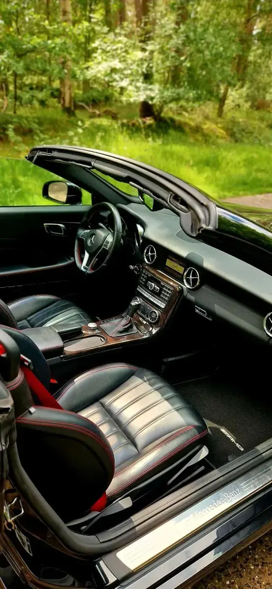 Gebraucht Mercedes SLK250 204 PS (150 kW) 2011 Schwarz Cabrio