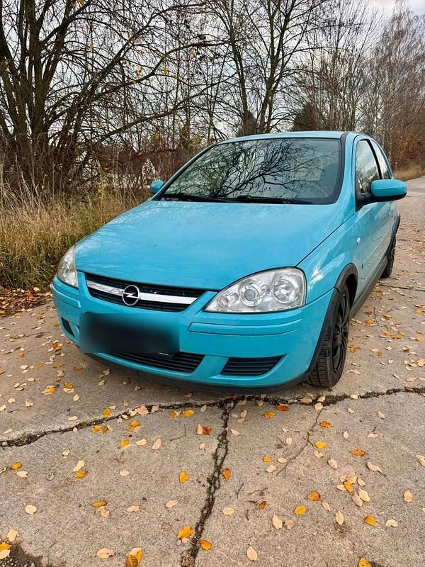Blau Gebraucht 2006 Opel Corsa Kleinwagen | 1.650 € (Etwas zu teuer) - Bild 1/4