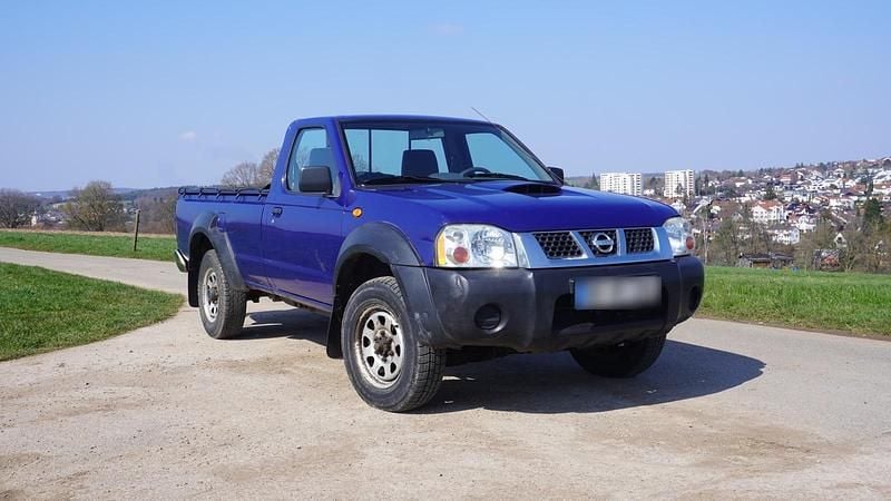 Gebraucht Nissan Navara 133 PS (97 kW) 2003 Blau Pickup