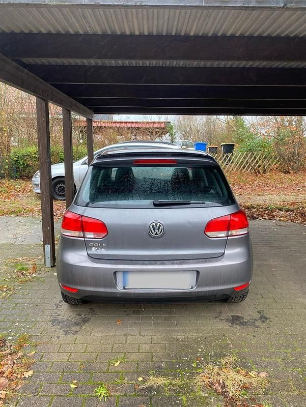 Gebraucht VW Golf VI 80 PS (58 kW) 2010 Grau Kleinwagen