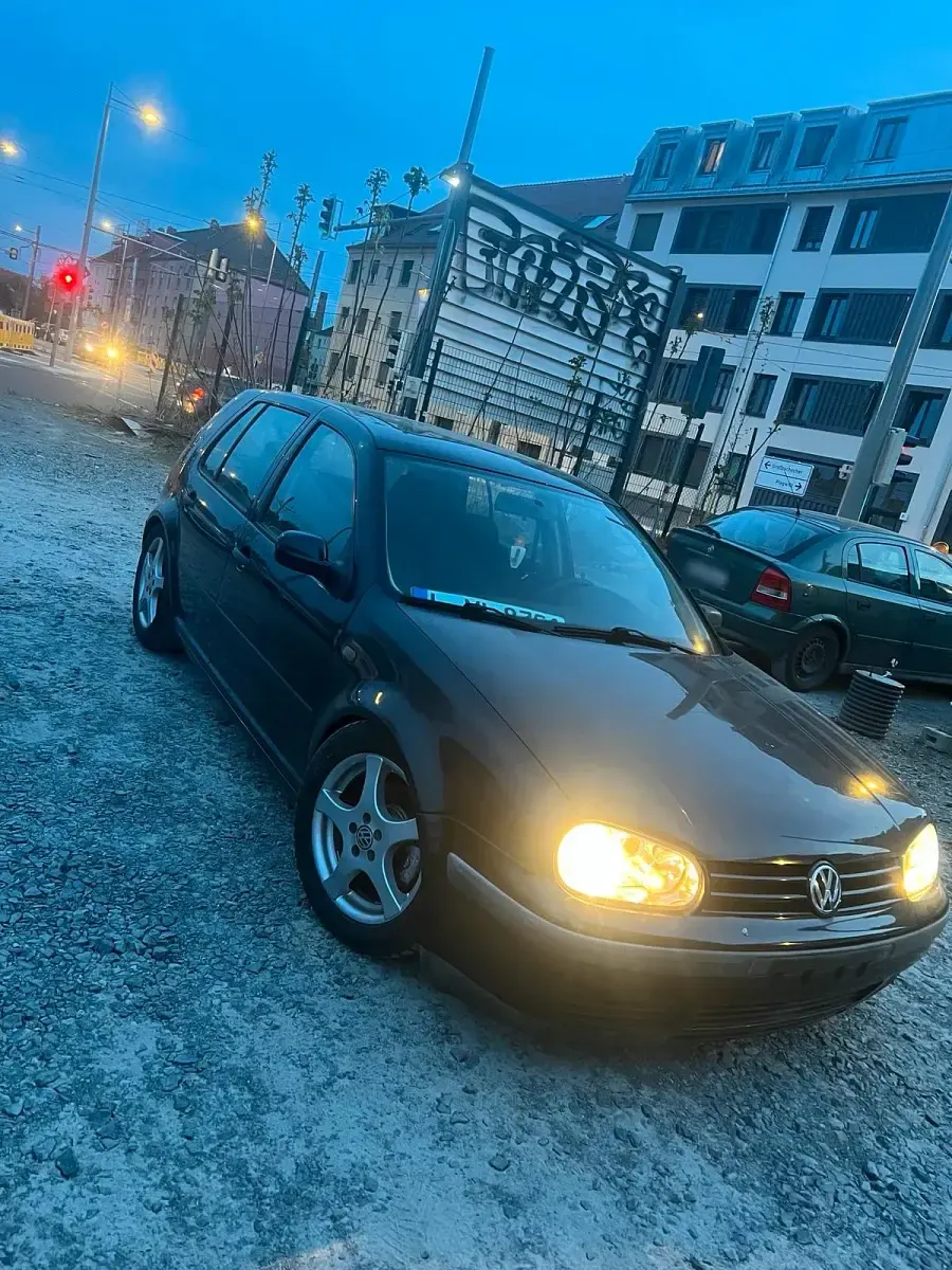 Gebraucht VW Golf IV 110 PS (80 kW) 2000 Schwarz Limousine