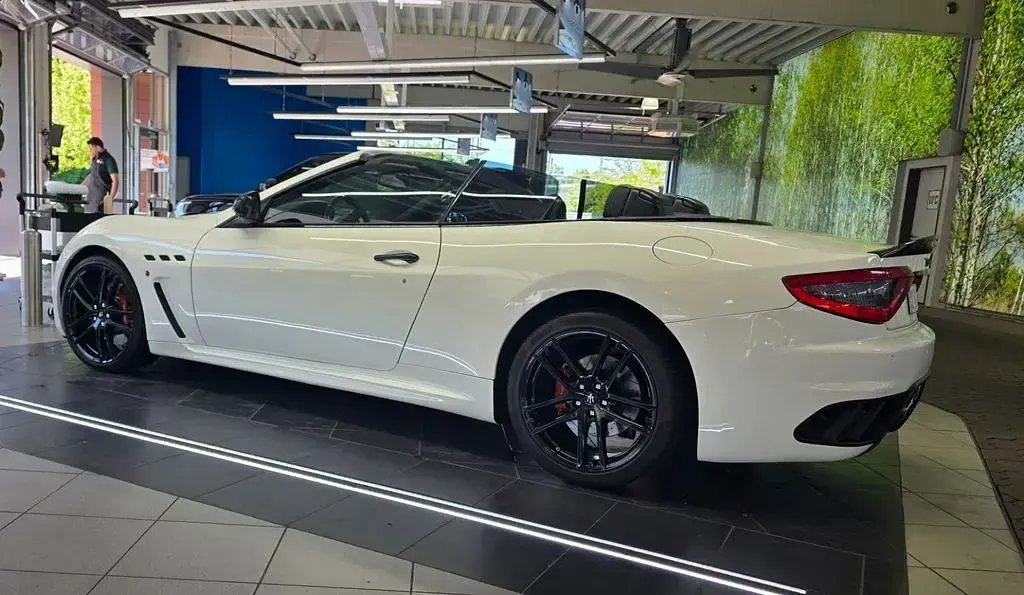 Gebraucht Maserati GranCabrio 460 PS (338 kW) 2015 Weiß Cabrio