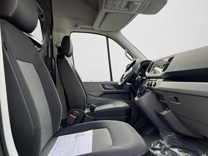 Neu VW Crafter S 177 PS (130 kW) 2025 Candyweiß Van