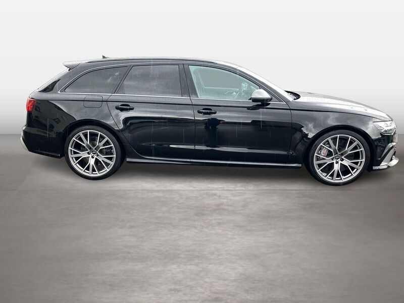 Gebraucht Audi RS6 Advanced 605 PS (444 kW) 2016 Mythosschwarz metallic Kombi