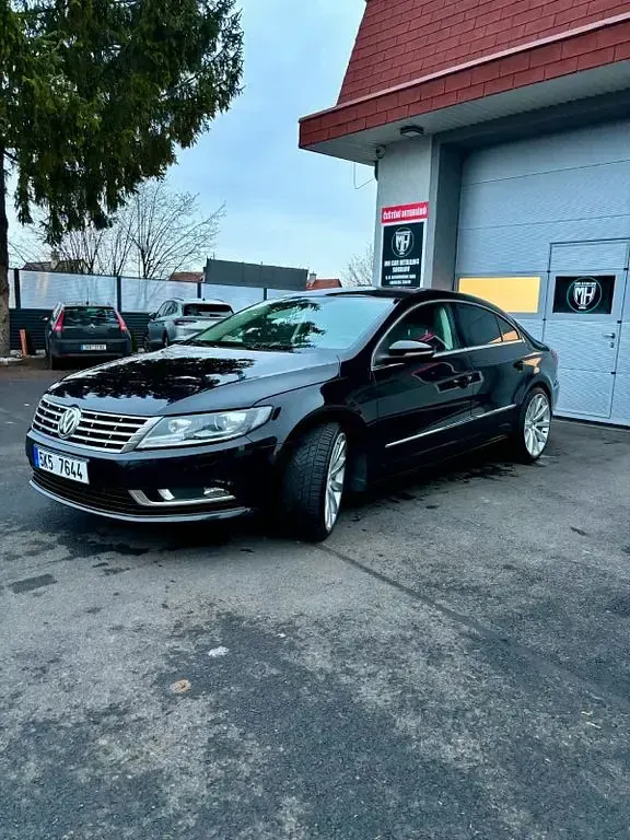 Second-hand VW CC 299 CP (219 kW) 2015 Negru Berlinǎ