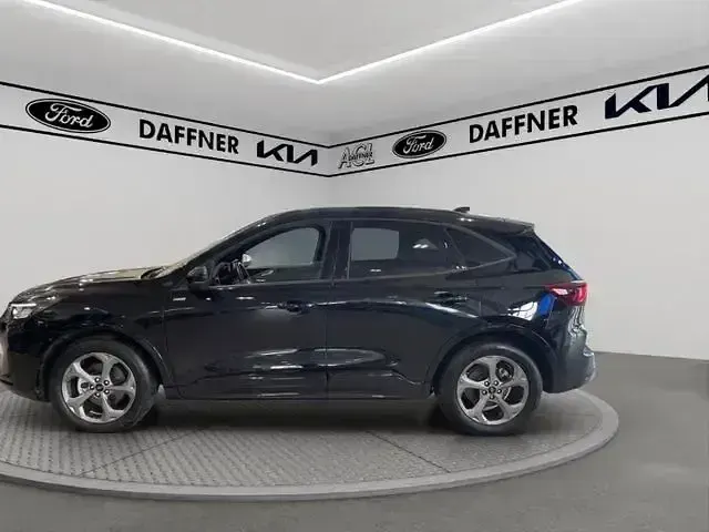Gebraucht Ford Kuga ST-Line 190 PS (139 kW) 2025 Obsidianschwarz metallic SUV