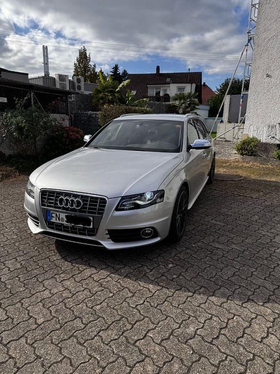 Silber Gebraucht 2009 Audi S4 Sport Kombi | 11.900 € (Fairer Preis) - Bild 1/4