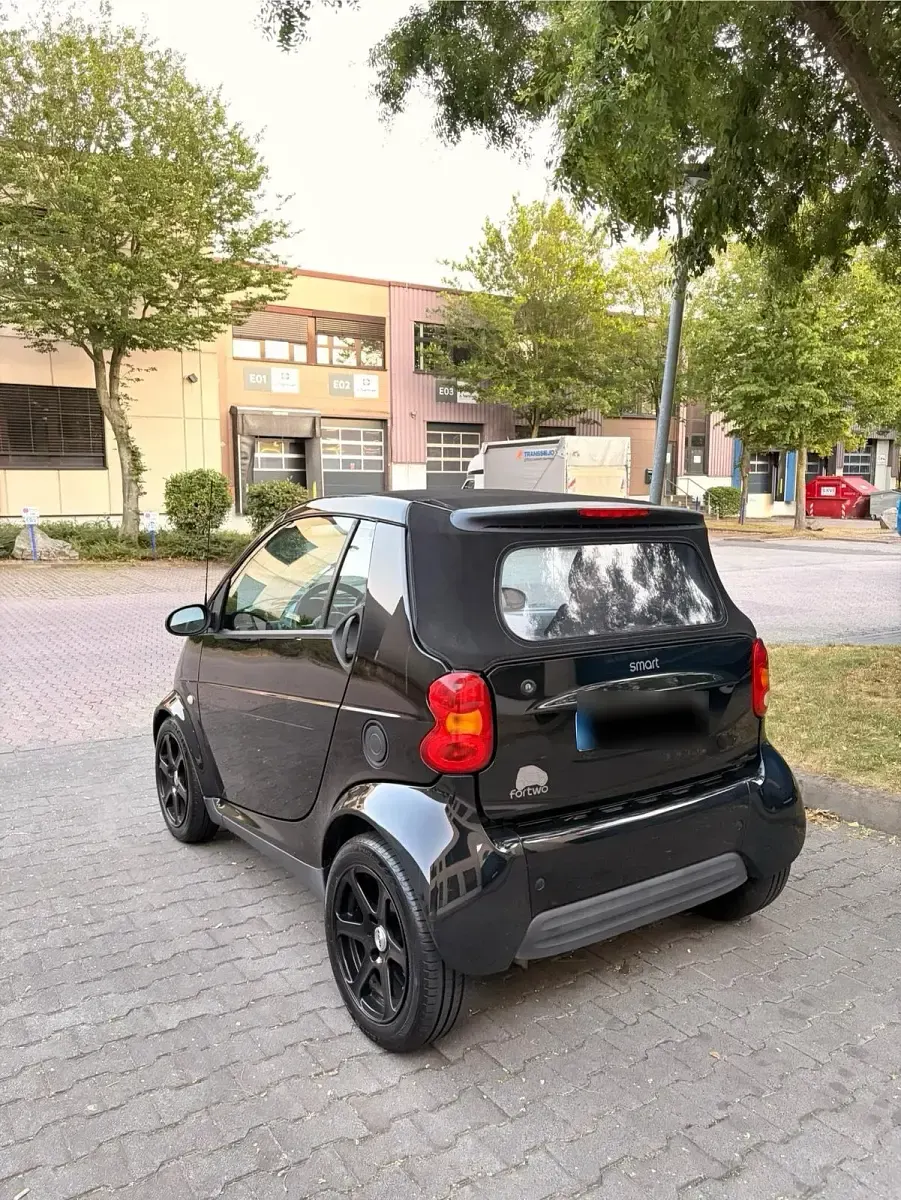 Gebraucht Smart ForTwo Cabrio 61 PS (44 kW) 2002 Schwarz Cabrio