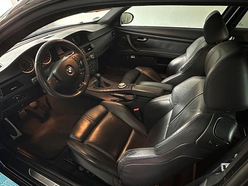 Second-hand BMW M3 420 CP (308 kW) 2007 Negru Coupe