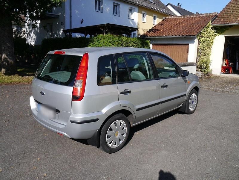 Gebraucht Ford Fusion 80 PS (58 kW) 2005 Silber Kleinwagen