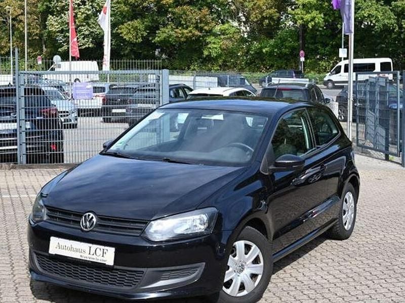 Schwarz Gebraucht 2010 VW Polo Trendline Limousine | 2.690 € (Guter Preis) - Bild 1/4