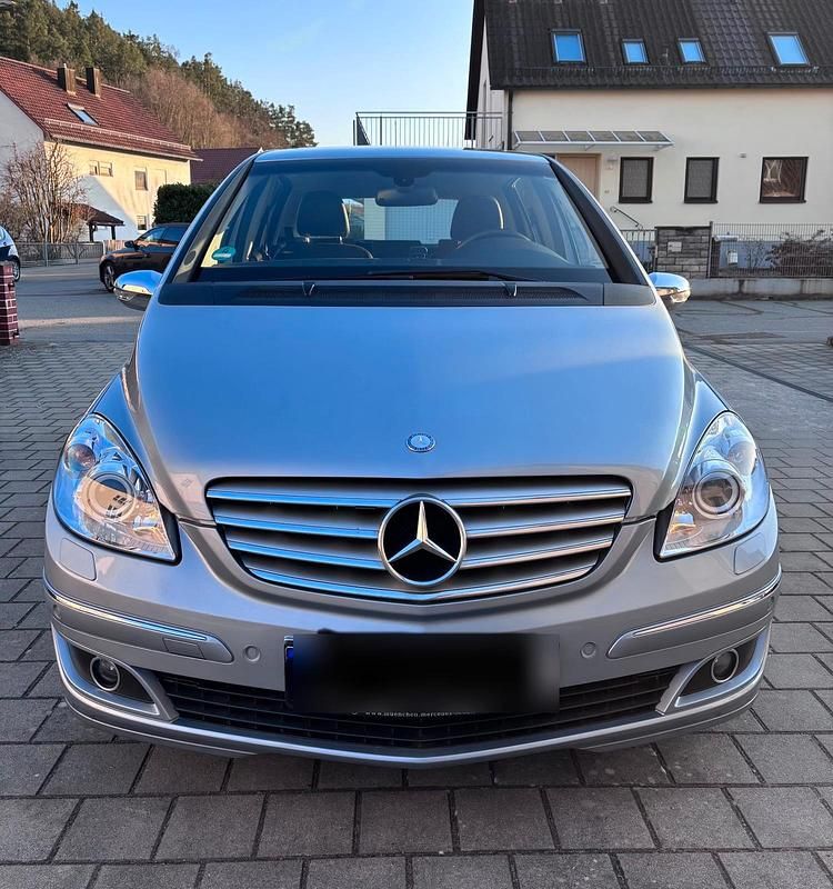 Gebraucht Mercedes B200 2006 Silber Van / Kleinbus