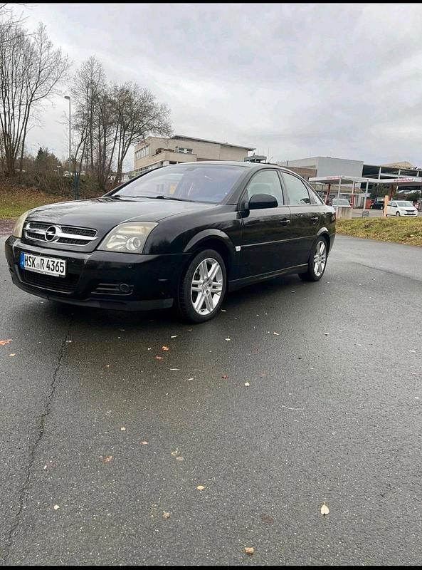 Gebraucht Opel Vectra GTS 155 PS (114 kW) 2004 Schwarz Limousine