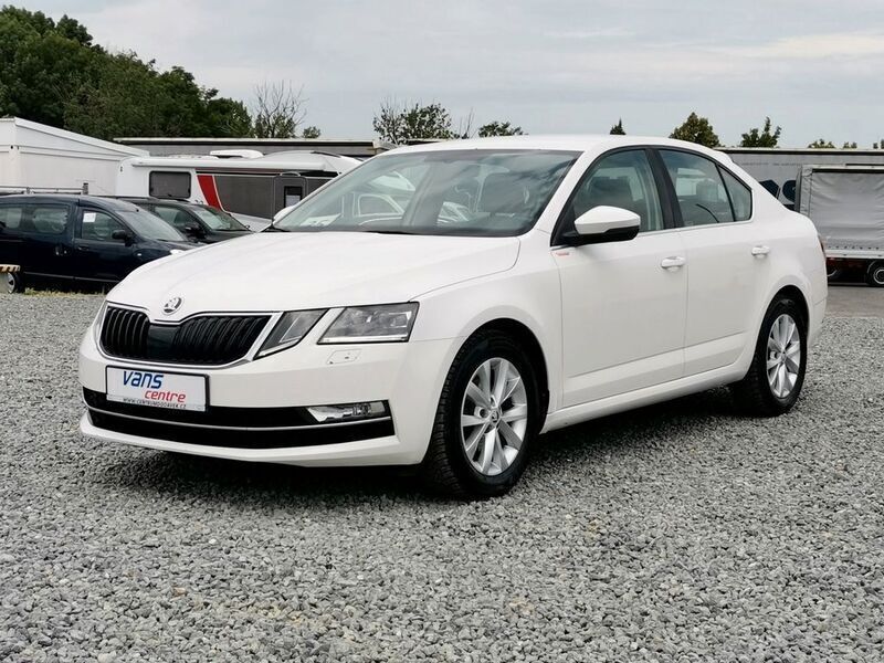 Gebraucht Skoda Octavia Style 116 PS (85 kW) 2018 Weiß Limousine