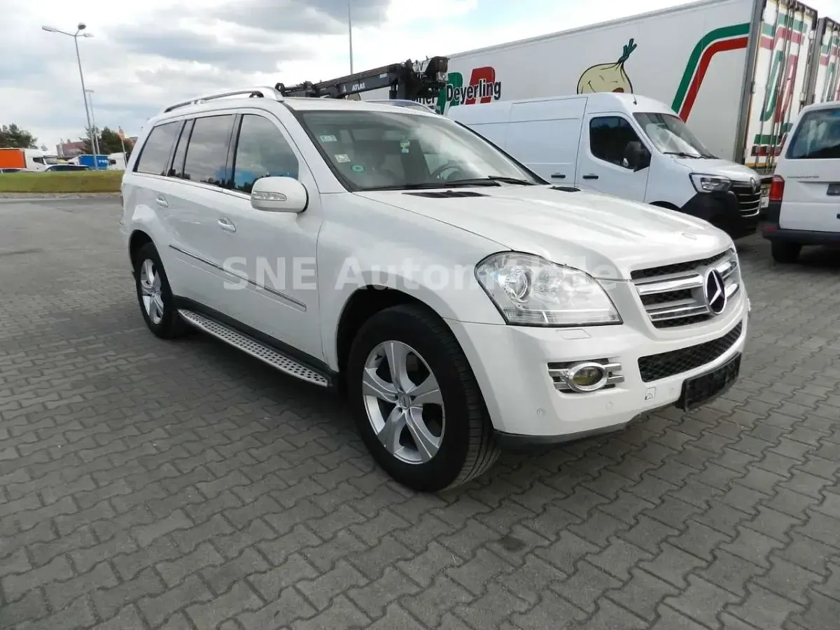 Gebraucht Mercedes GL420 306 PS (225 kW) 2008 Weiß SUV