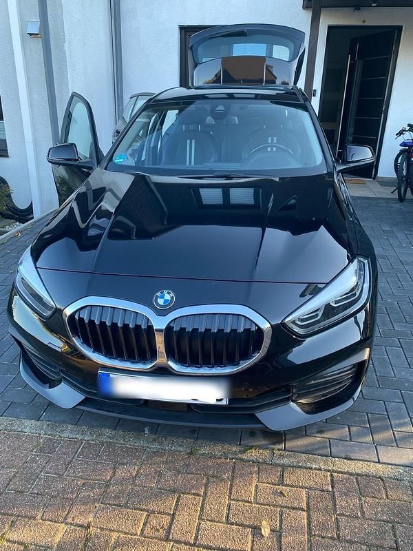 Gebraucht BMW 116 116 PS (85 kW) 2020 Schwarz Kleinwagen