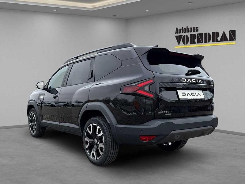 Neu Dacia Bigster Journey 156 PS (114 kW) 2025 Perlmutt schwarz metallic SUV