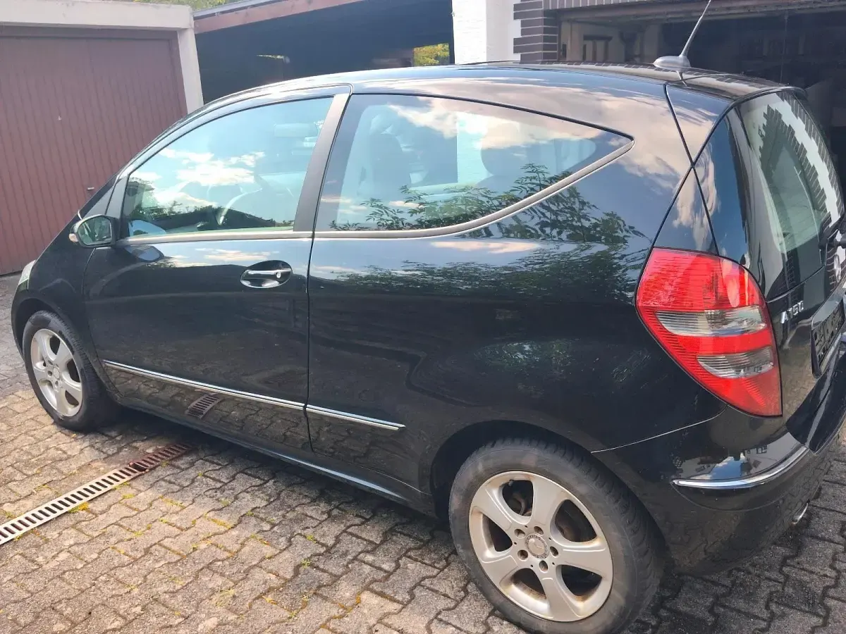 Gebraucht Mercedes A150 95 PS (69 kW) 2006 Schwarz Van / Kleinbus