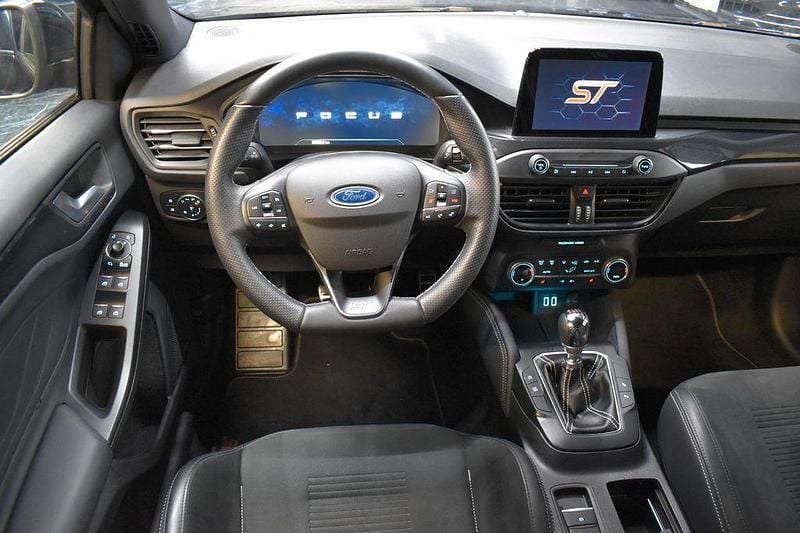 Gebraucht Ford Focus ST 280 PS (205 kW) 2021 Schwarz Limousine