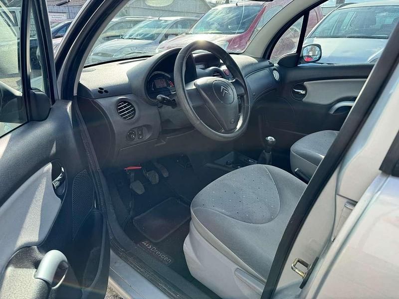 Gebraucht Citroën C3 Comfort 73 PS (53 kW) 2006 Aluminiumgrau/metallic Kleinwagen