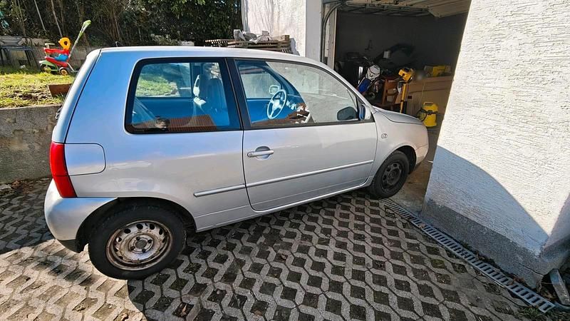 Gebraucht VW Lupo 50 PS (36 kW) 2001 Silber Kleinwagen