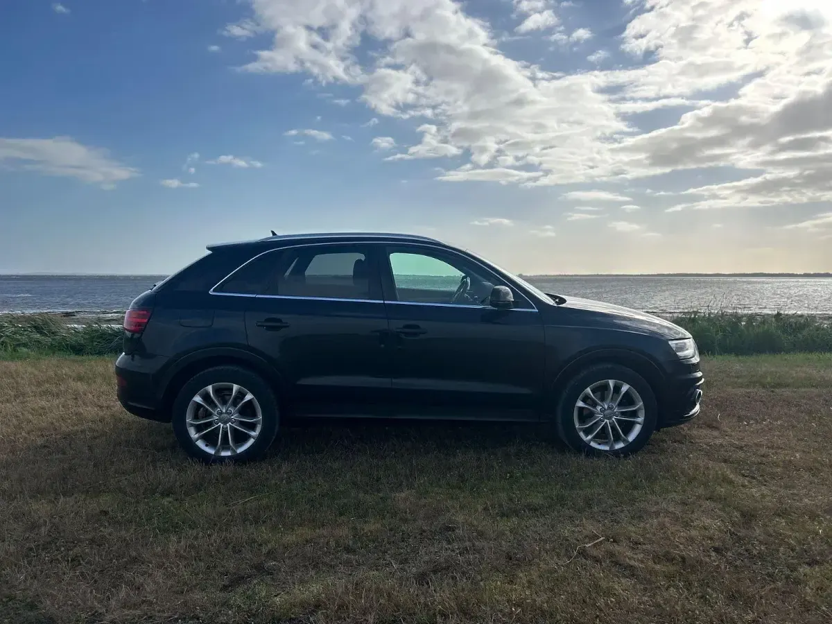 Gebraucht Audi Q3 S-Line 177 PS (130 kW) 2014 Schwarz SUV