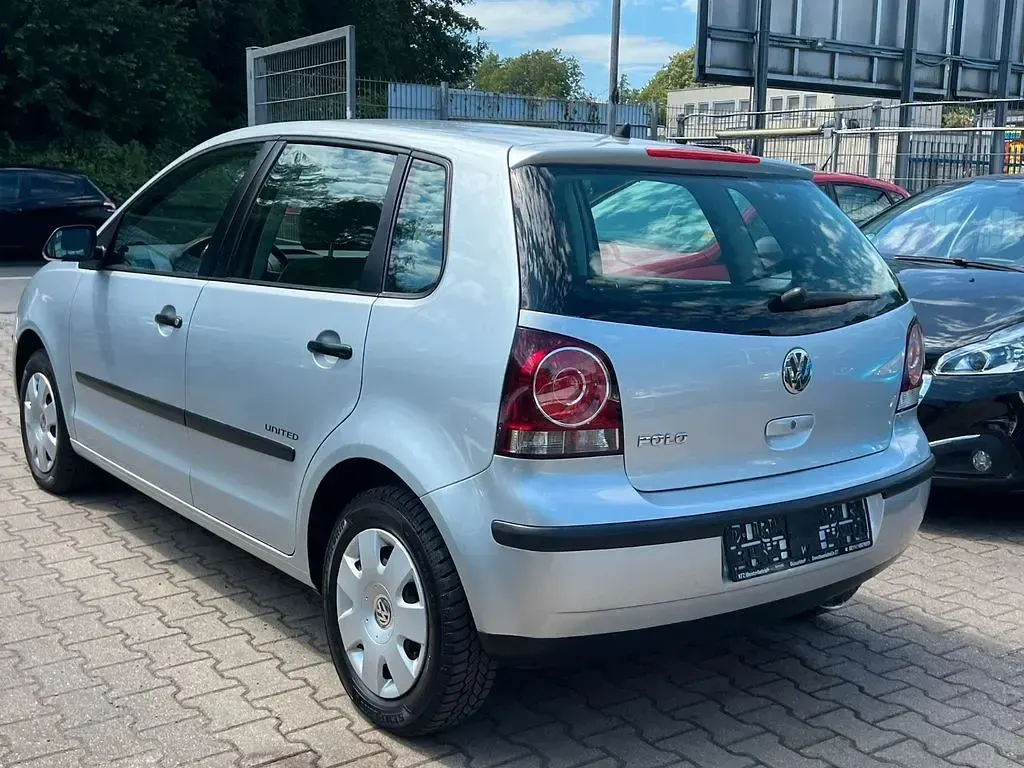 Gebraucht VW Polo United 60 PS (44 kW) 2009 Reflexsilber metallic Kleinwagen
