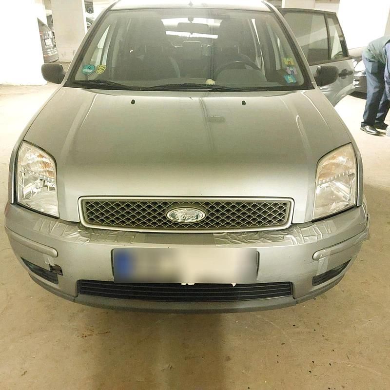 Gebraucht Ford Fusion 101 PS (74 kW) 2005 Silber Kleinwagen