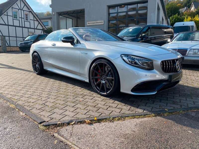 Silber metallic Gebraucht 2016 Mercedes S63 AMG AMG Cabrio | 115.300 € - Bild 1/4
