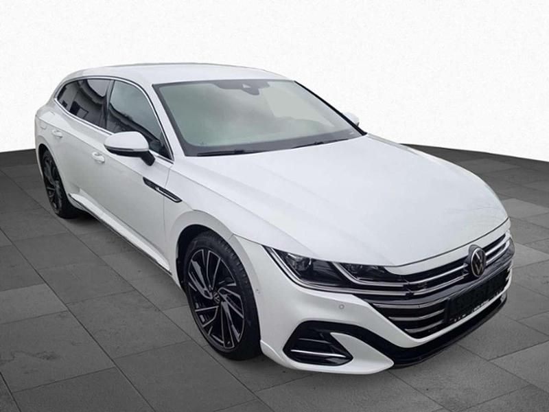 Gebraucht VW Arteon R-line 193 PS (141 kW) 2024 Oryxweißperlmuttefffekt Coupé