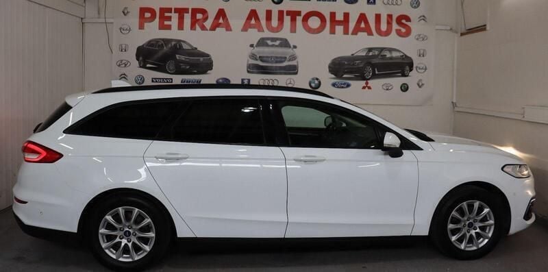 Weiß Gebraucht 2021 Ford Mondeo Titanium Kombi | 13.999 € (Guter Preis) - Bild 1/4