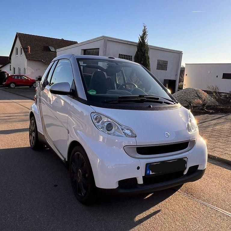 Gebraucht Smart ForTwo Cabrio Passion 71 PS (52 kW) 2010 Weiß Cabrio