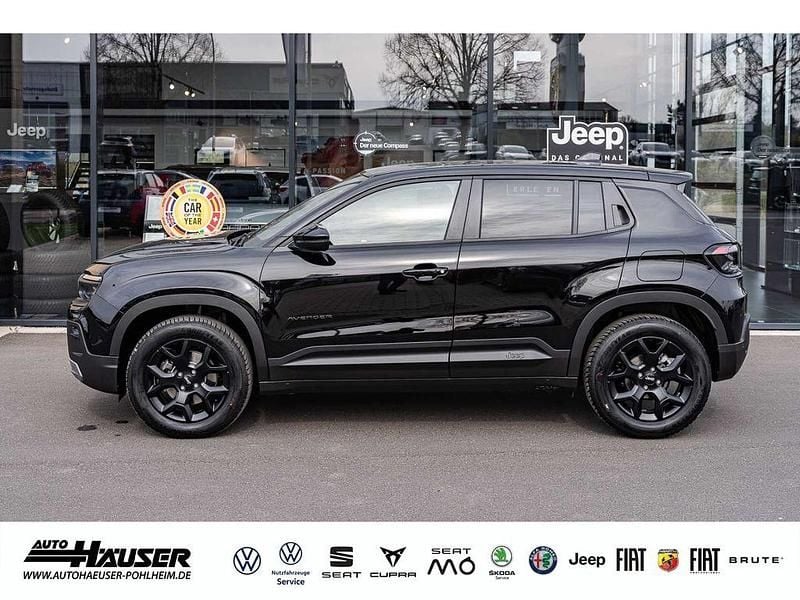 Neu Jeep Avenger 110 PS (80 kW) 2026 Schwarz SUV