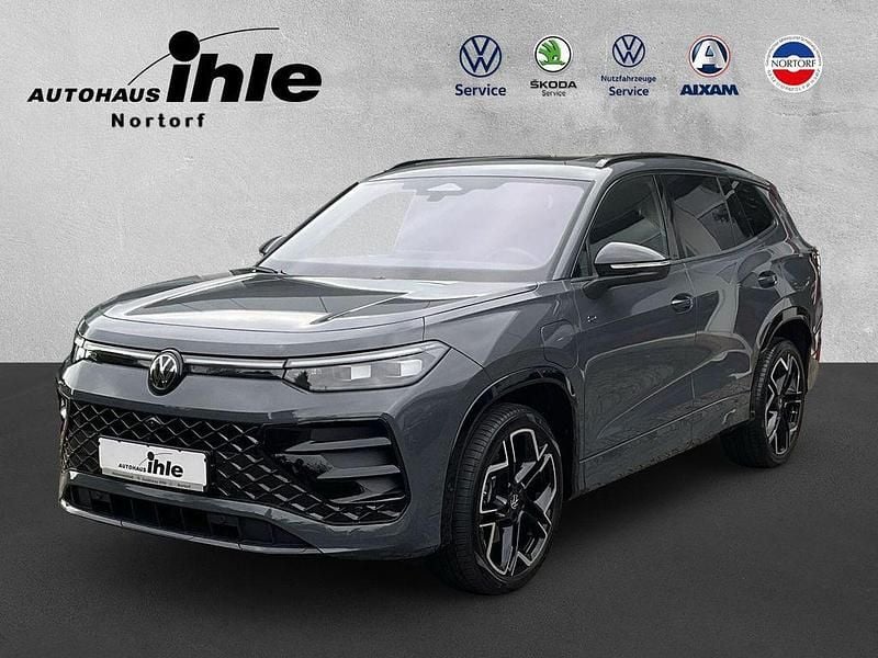 Delfingrau metallic Gebraucht 2025 VW Tayron R-line SUV | 62.780 € (Superpreis) - Bild 1/4