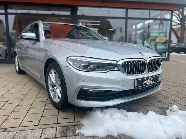Gebraucht BMW 520 190 PS (139 kW) 2018 Silber Limousine