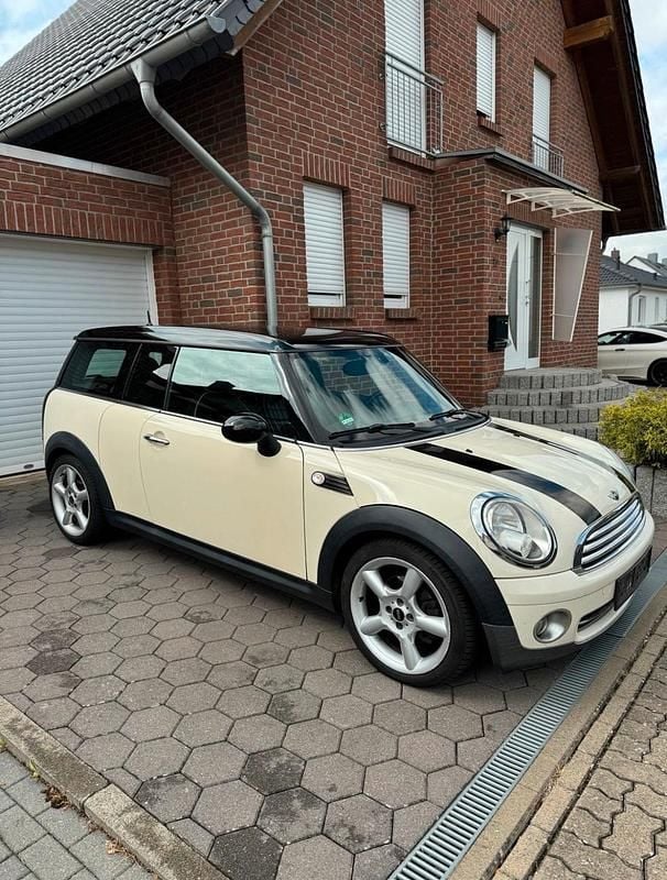 Beige Gebraucht 2008 Mini Clubman Kombi | 3.999 € (Fairer Preis) - Bild 1/4